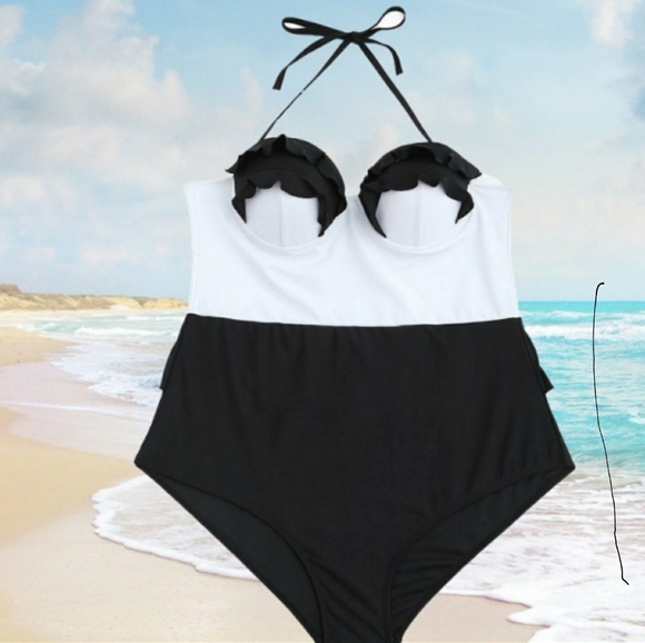 Plus Size Halter Monokini Swimsuit - Picture 2 of 5